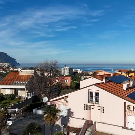 Palme 11 - Marcelli, Bilocale Con Terrazzino, Le Palme Διαμέρισμα *