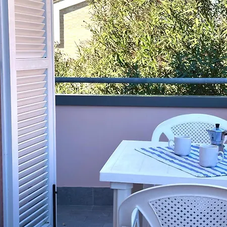 Palme 11 - Marcelli, Bilocale Con Terrazzino, Le Palme *